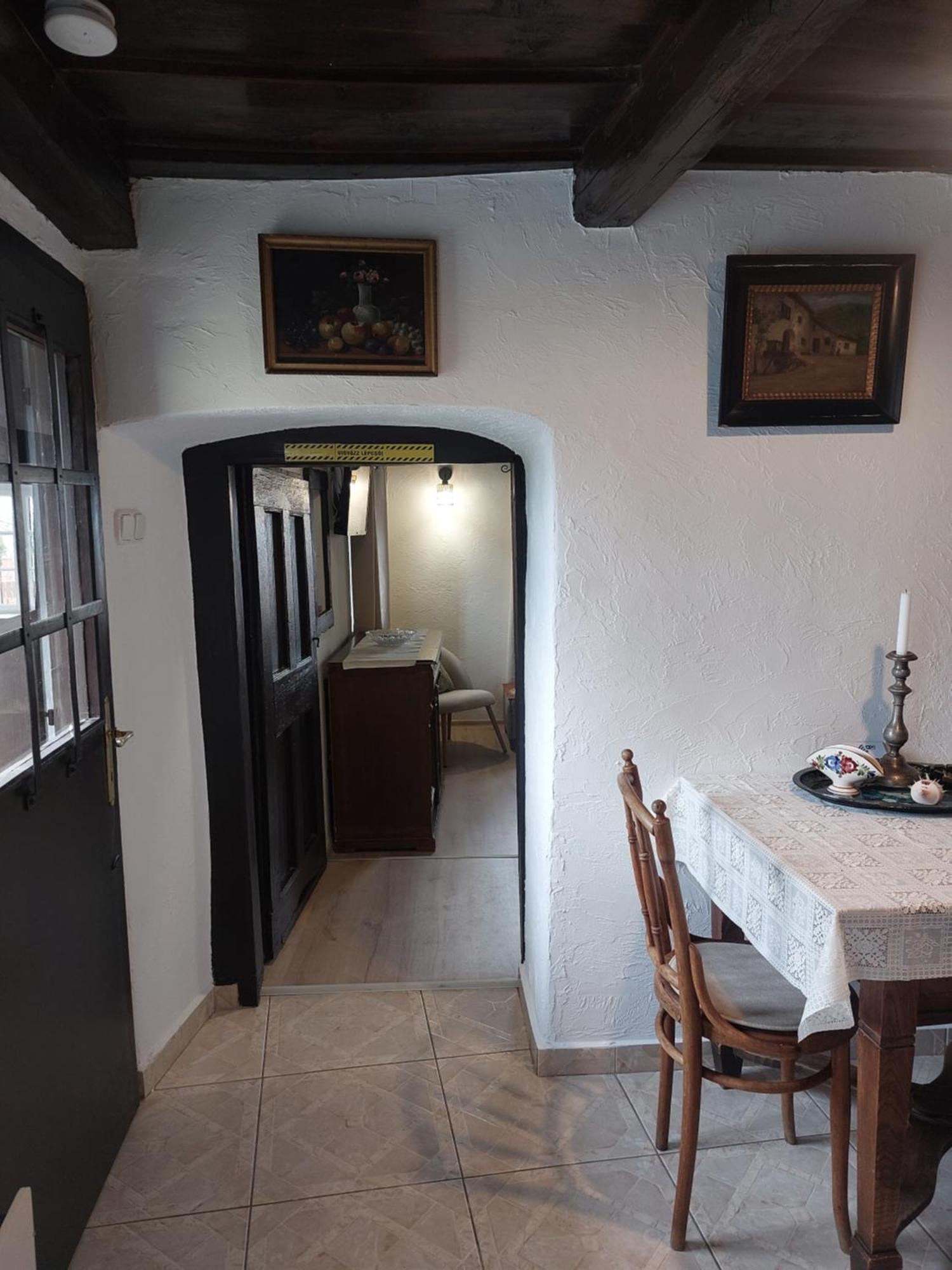 Babamuzeum Apartman 蒂豪尼 外观 照片